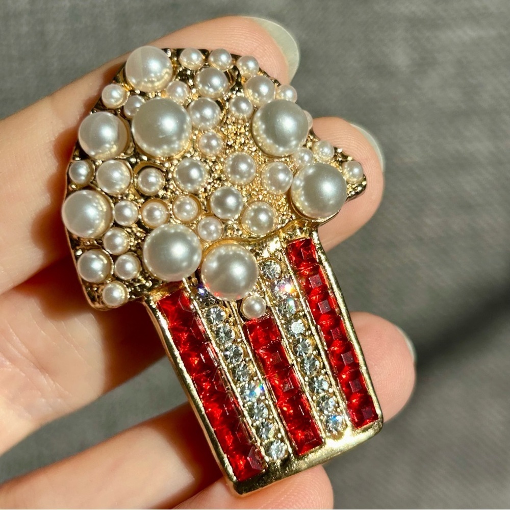 Red White Gold Rhinestone Popcorn Bucket Fashion Brooch Pin - Picture 17 of 17